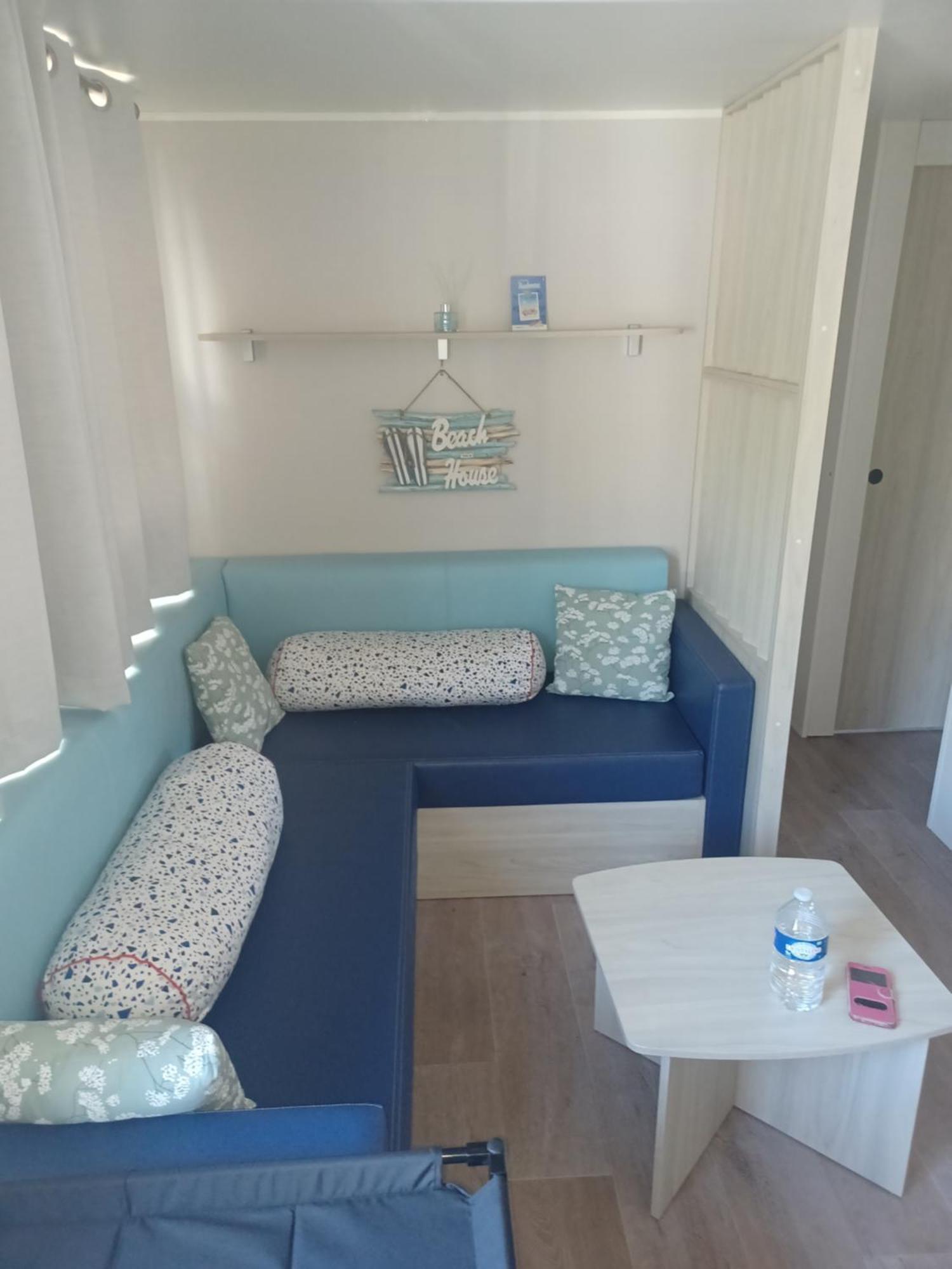 Mobil-Home Pour 6 Personnes ナルボンヌ エクステリア 写真
